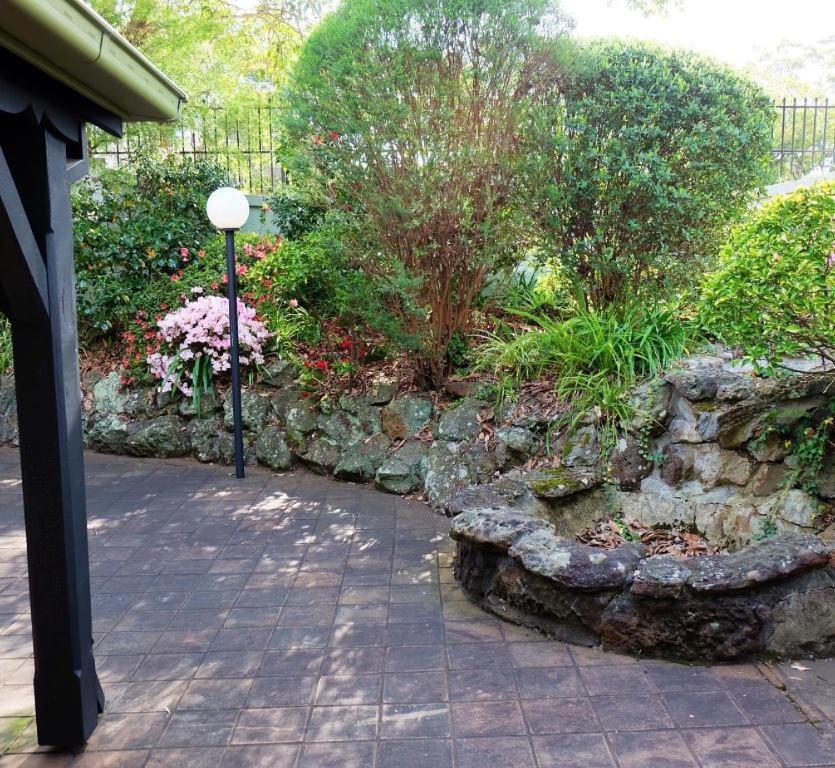 Ascot Motor Inn Hornsby Exteriör bild